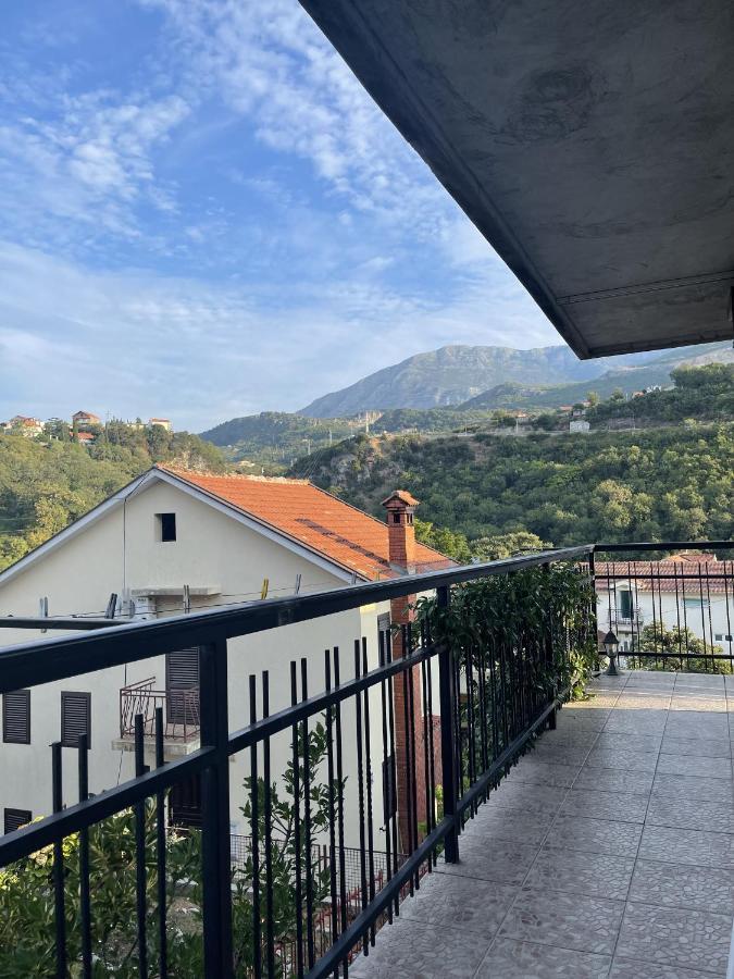 Apartmani Cirovic Luxury Herceg Novi Eksteriør billede
