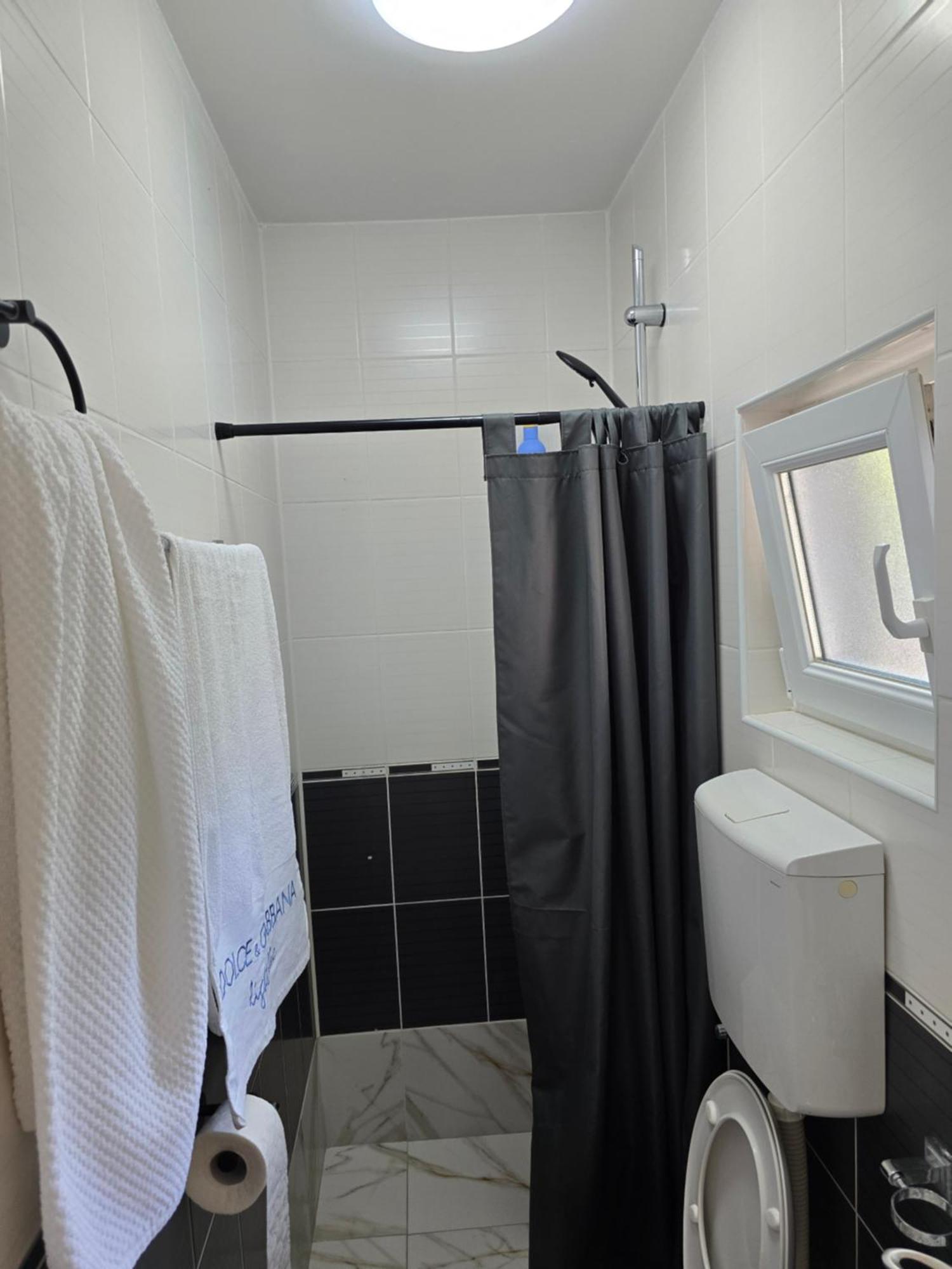 Apartmani Cirovic Luxury Herceg Novi Eksteriør billede